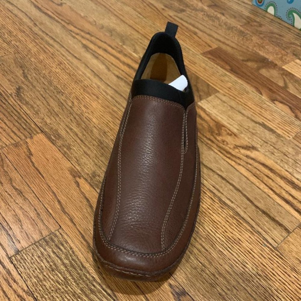 NEW Johnston & Murphy Leather Slip-On Loafers